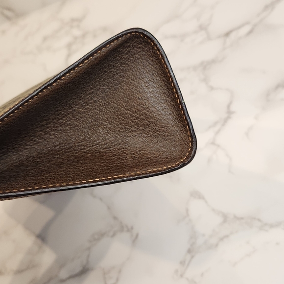 Gucci GG Sherry Line Vintage Clutch - Picture 8 of 13